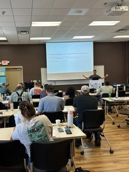 Jorge Montezuma teaching composting operations math